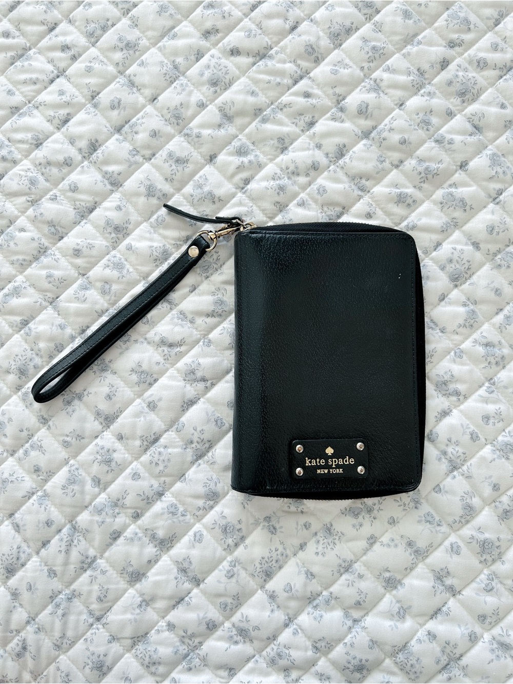 Kate Spade Retired Wellesley Zipper Planner